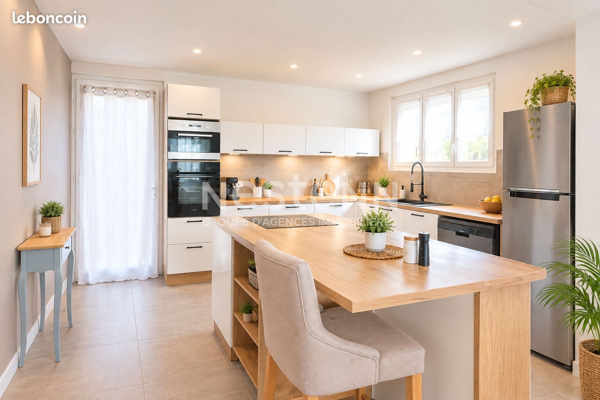 Appartement 4 pièces 103 m² · à Donges · 103 m² · 980 €/mois