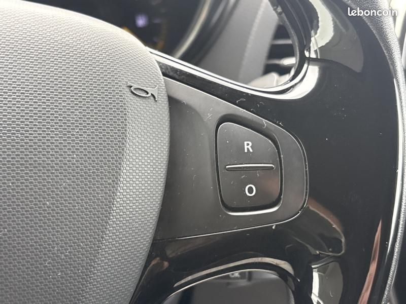 Renault Captur 1.5 dCi 90ch Stop&Start energy Intens eco² (image 15)
