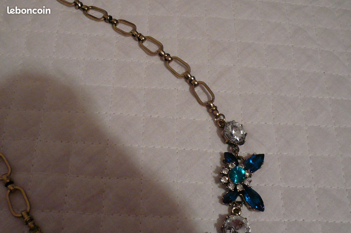 Collier strass bleus (image 3)