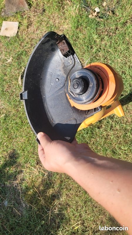 Taille bordure Black & Decker (image 2)