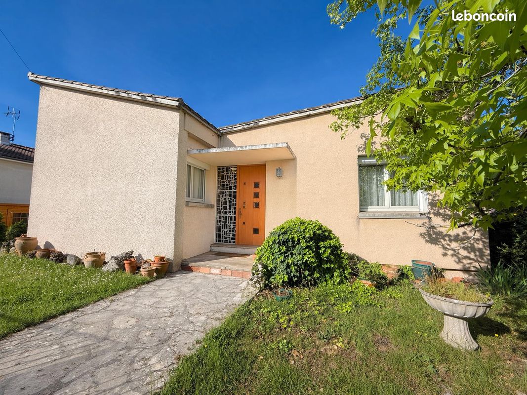 Maison 9 pièces 182 m² · à Cagnac-les-Mines · 182 m² · 177 500 €
