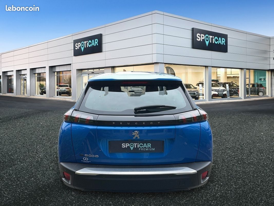Peugeot 2008 e-2008 136ch Style (image 6)