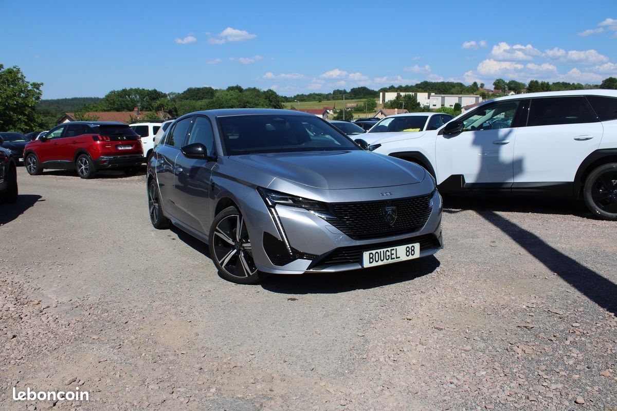 Peugeot 308 PHASE 4 GT HYBRID 145 DSC6 BOITE AUTO CUIR CAMÉRA 360 FULL LEDS RÉGULATEUR ADAPTATIF (image 1)
