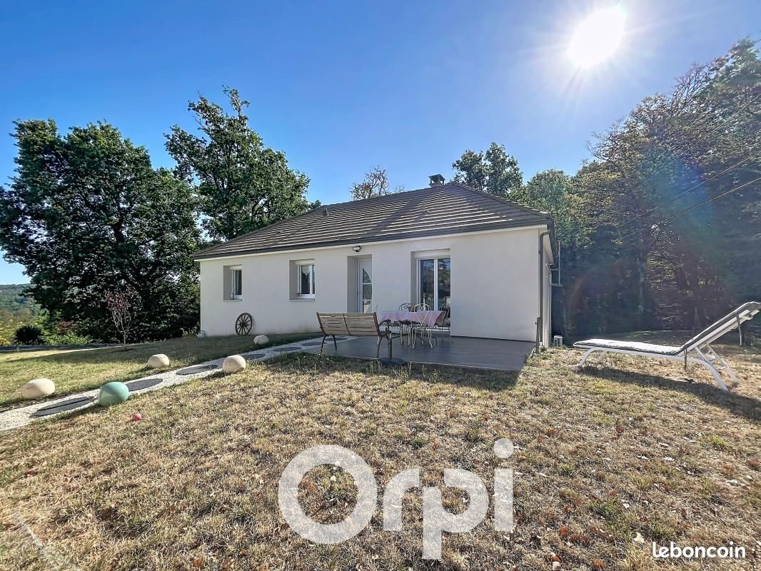 Maison 5 pièces 111 m² · à Ussac · 111 m² · 265 900 €