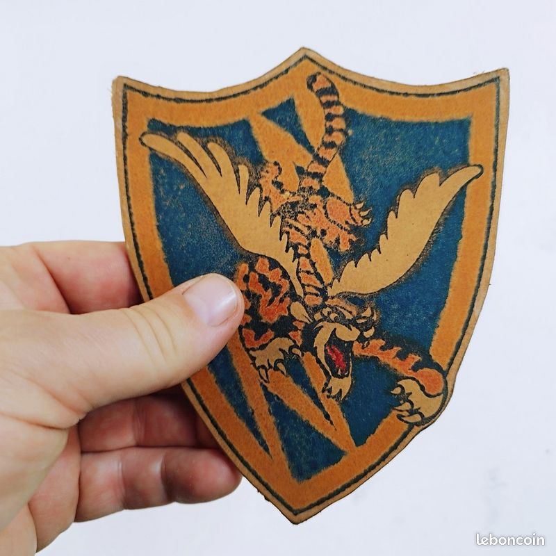 Écusson collector de l'escadron "Flying Tiger" (image 2)