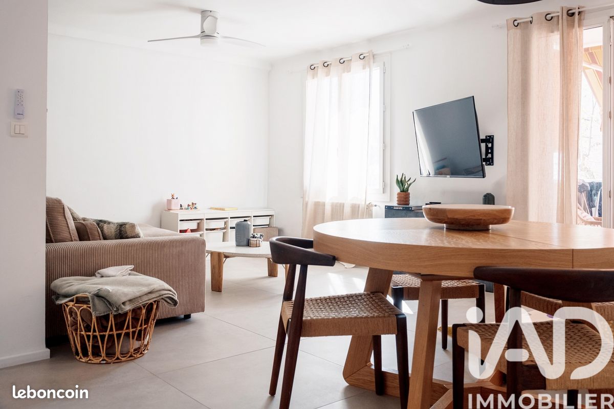 Appartement 3 pièces 64 m² · à Toulon · 64 m² · 220 000 €