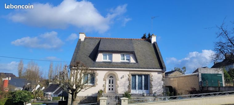 Propriété 7 pièces 107 m²
