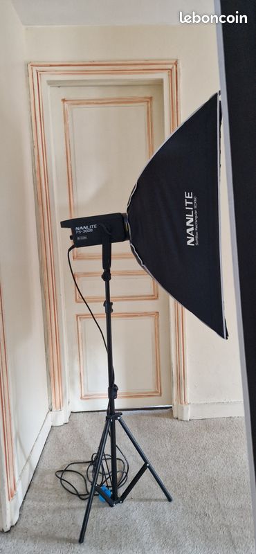 Projecteurs Nanlite FS-300b bi color projecteurs led light (image 8)