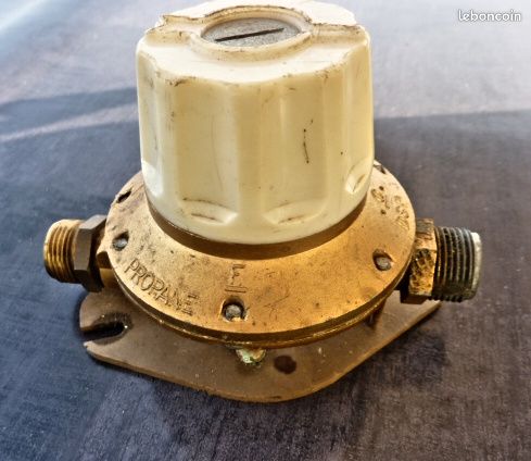 Gaz, propane: : detendeurs GURTNER -CLESSE MANDET , robinets, coupleurs, etc..... (image 3)