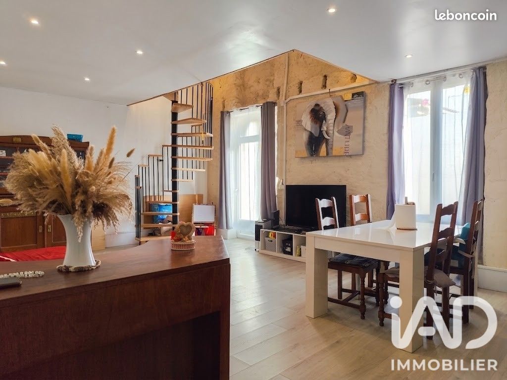 Maison 5 pièces 128 m² · à Amailloux · 128 m² · 78 000 €
