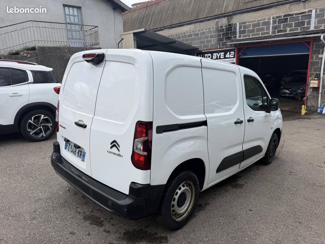 Citroën Berlingo II BLUEHDI 100CV 3 PLACE CAMERA / TVA RECUPERABLE (image 4)