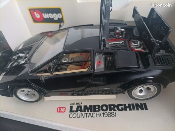 LAMBORGHINI COUNTACH 1988 noire au 1/18 d BURAGO voiture miniature de collection | Australia
