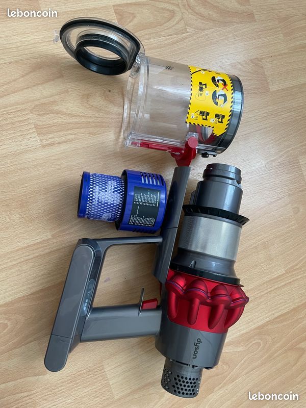 Bloc moteur dyson v10 complet pour pieces Électroménager