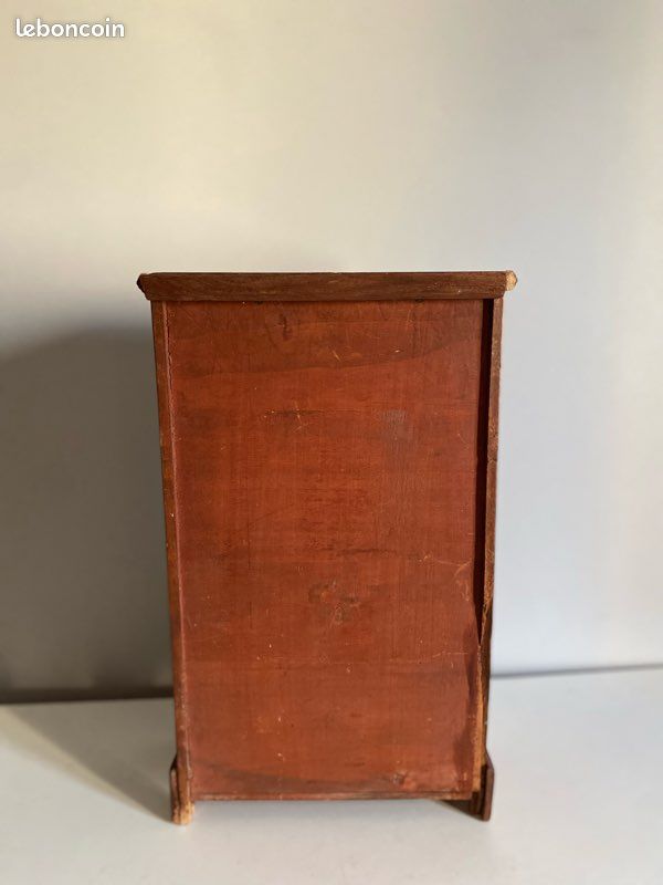 Petite armoire fait maison (image 2)