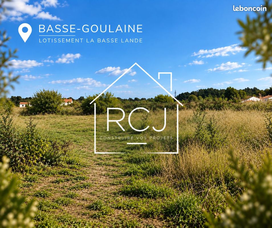 Terrain à bâtir de 928 m² à BASSE-GOULAINE (44) · 295 000 €