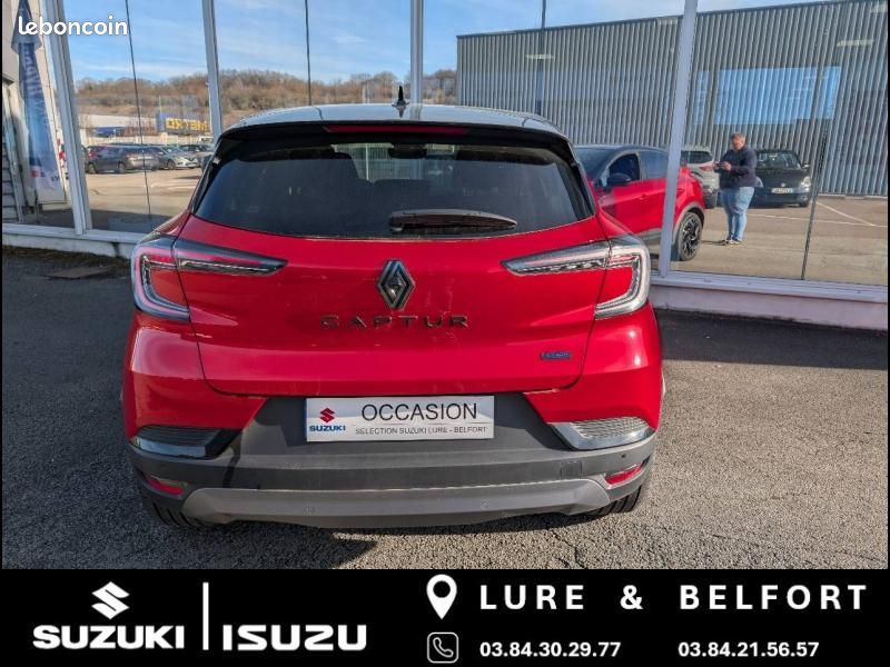Renault Captur 1.6 E-Tech full hybrid 145ch esprit Alpine (image 6)