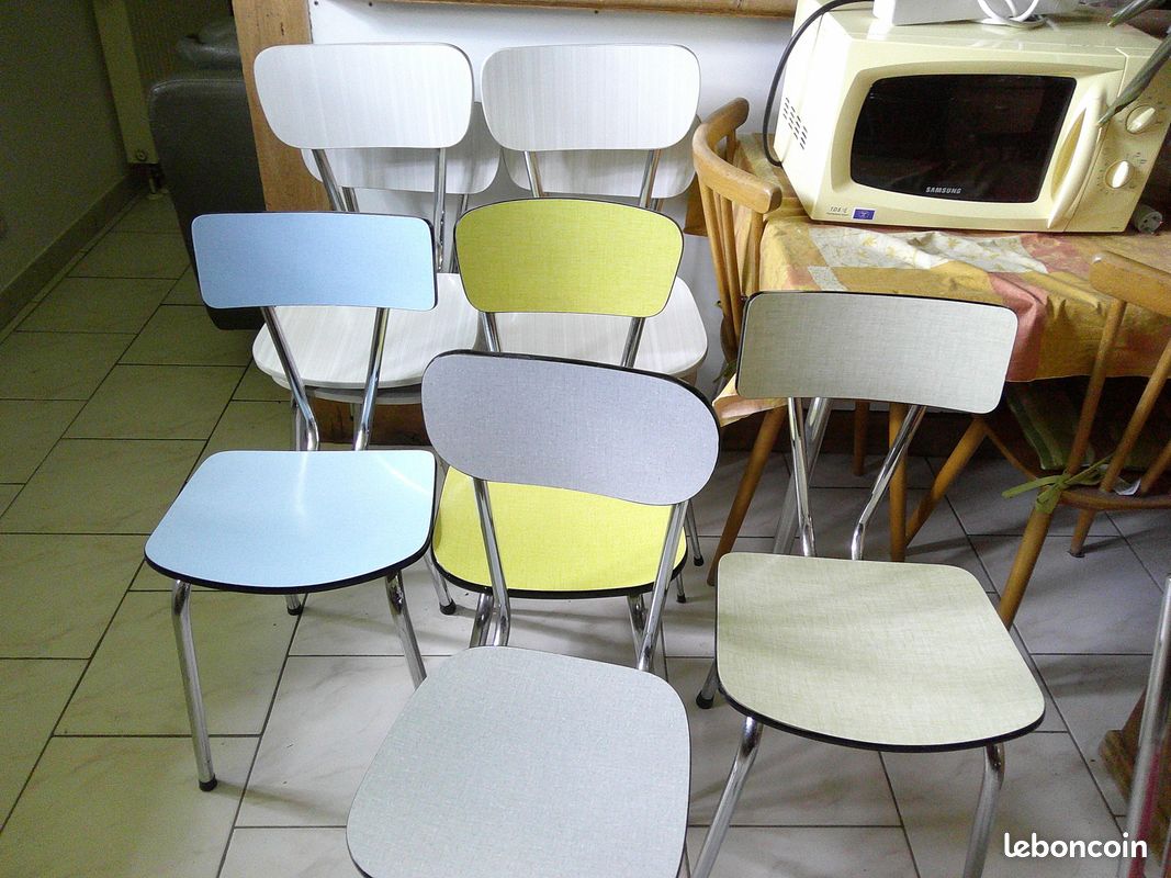 Tables chaises et tabourets en formica (image 2)