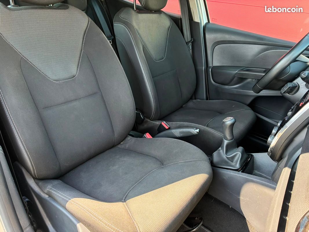 Renault CLIO IV Business 1.5 dCi eco2 75 cv - GARANTIE 12 MOIS (image 17)