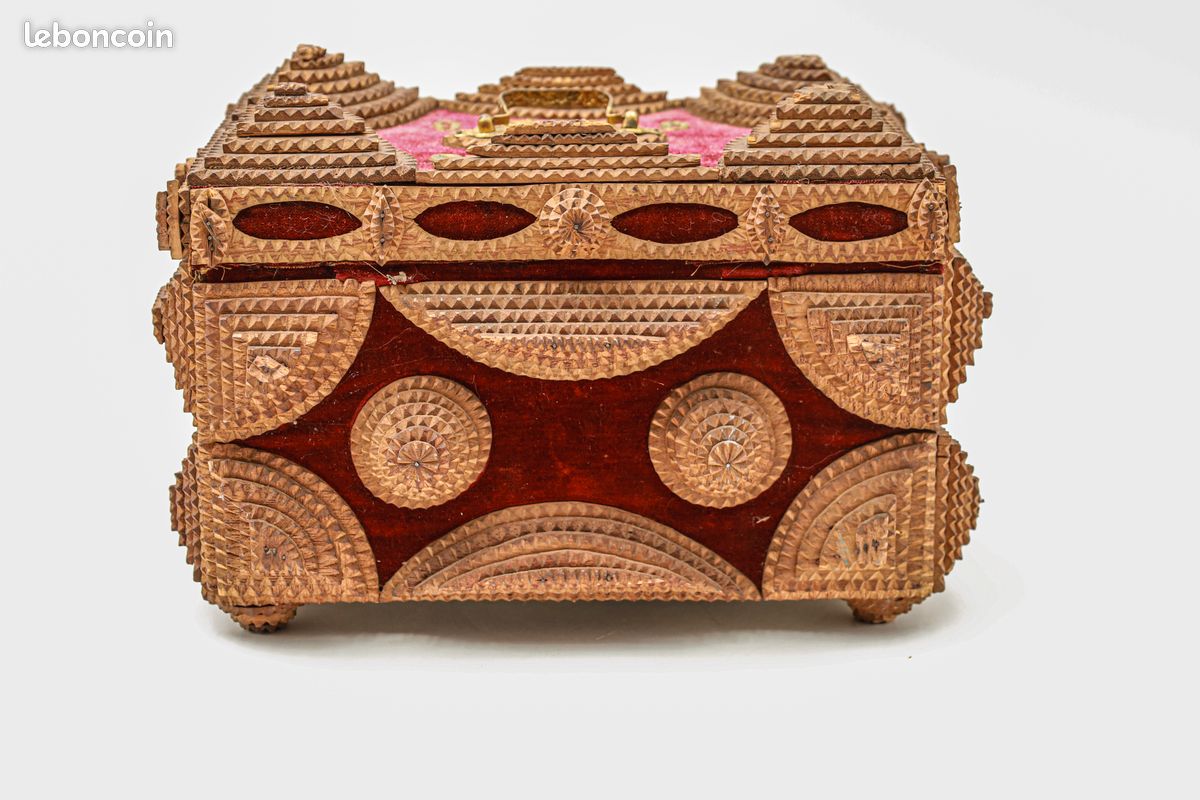 Boîte à Bijoux Ancienne Tramp Art 1900 - Bois Travaillé, Artisanat Vintage, Occasion
