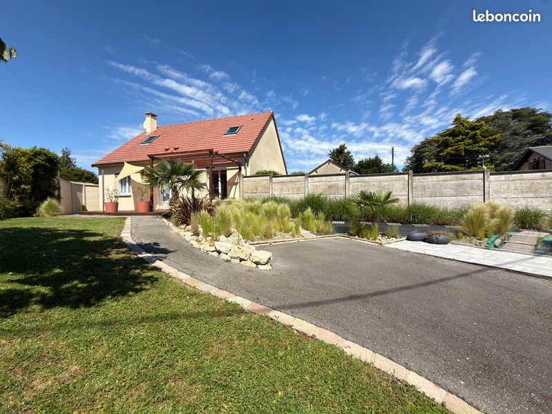 Maison 5 pièces 95 m² · à Béville-le-Comte · 95 m² · 229 000 €