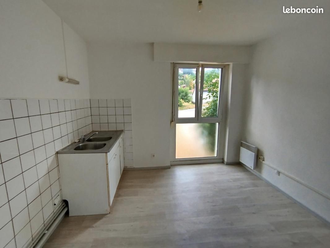 Appartement 4 pièces 77 m² · à Ventron · 77 m² · 384 €
