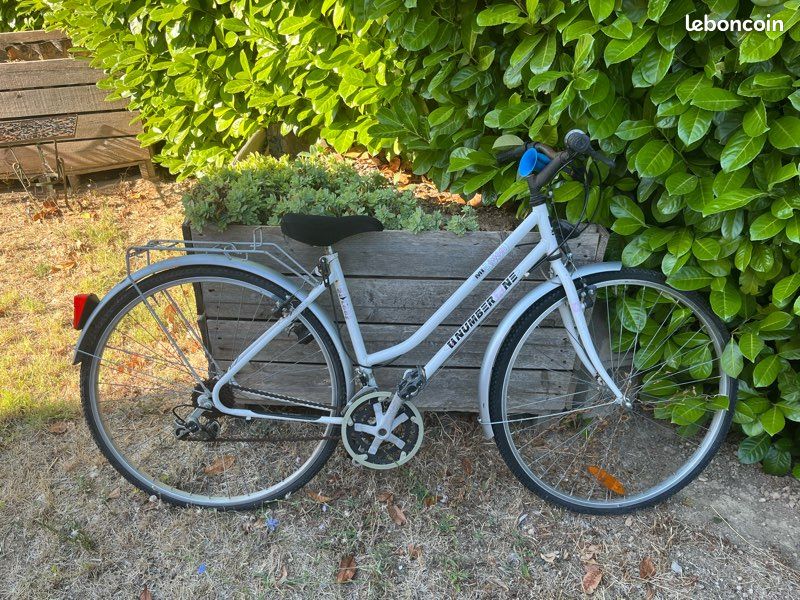 Vélo femme VTC décathlon Vélos