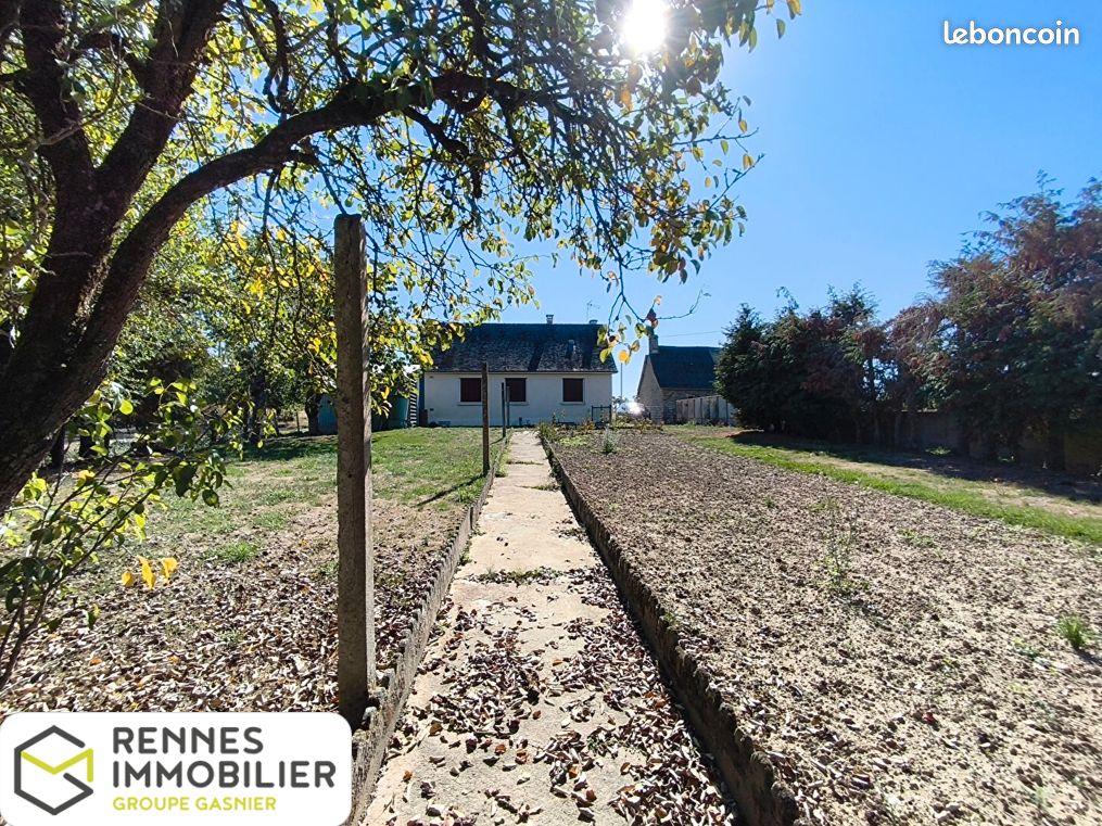 Maison 5 pièces 93 m² · à Saint-Aubin-du-Cormier · 93 m² · 254 187 €