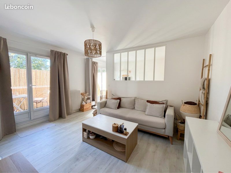 Appartement 1 pièce 33 m² · à Maurepas · 33 m² · 140 000 €