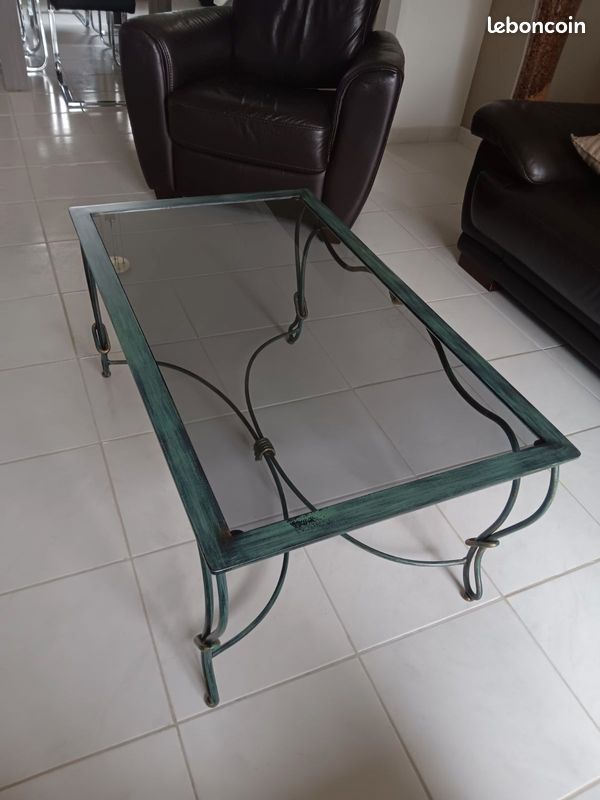 Table en verre et fer forgé (image 1)