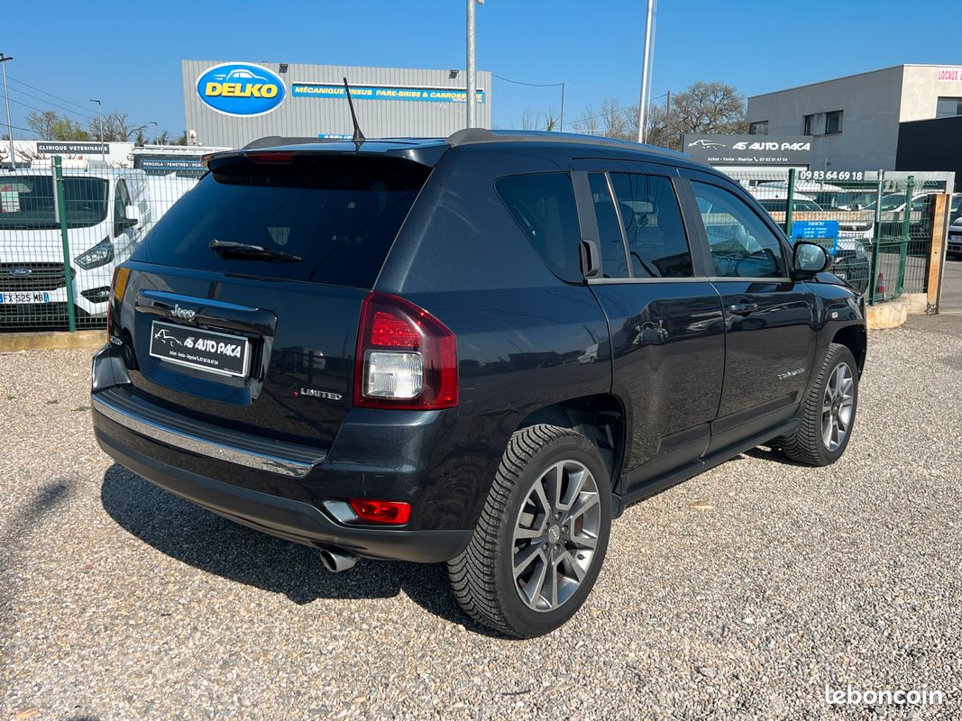 Jeep Compass 2.2 CRD 163 ch Limited 4x4 (image 2)