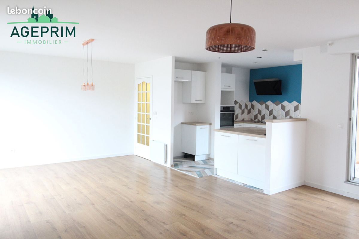 Appartement 3 pièces 78 m² · à Ostwald · 77,7 m² · 1 020 €/mois