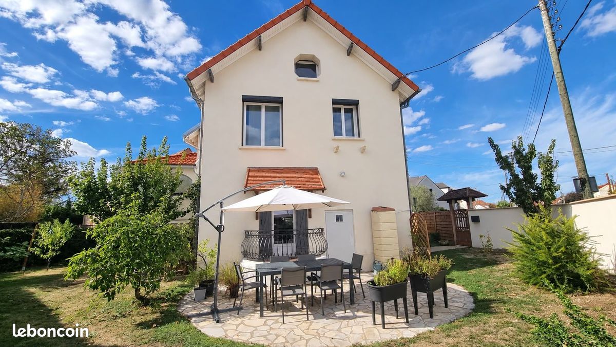 Maison 5 pièces 102 m² · à Ozoir-la-Ferrière · 102 m² · 350 000 €