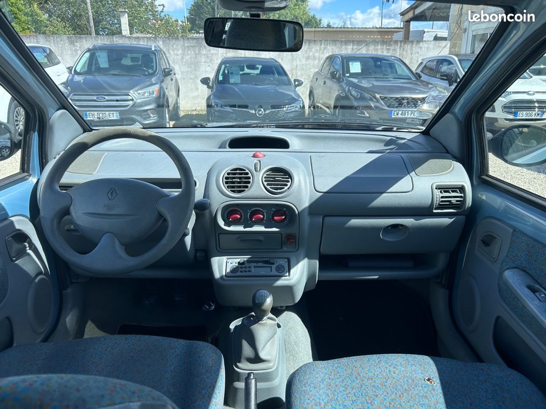 RENAULT TWINGO 1.2 i 75 cv 16V Expression 1ERE MAIN (image 4)