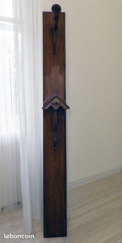 Spécialiste du porte-selle en bois