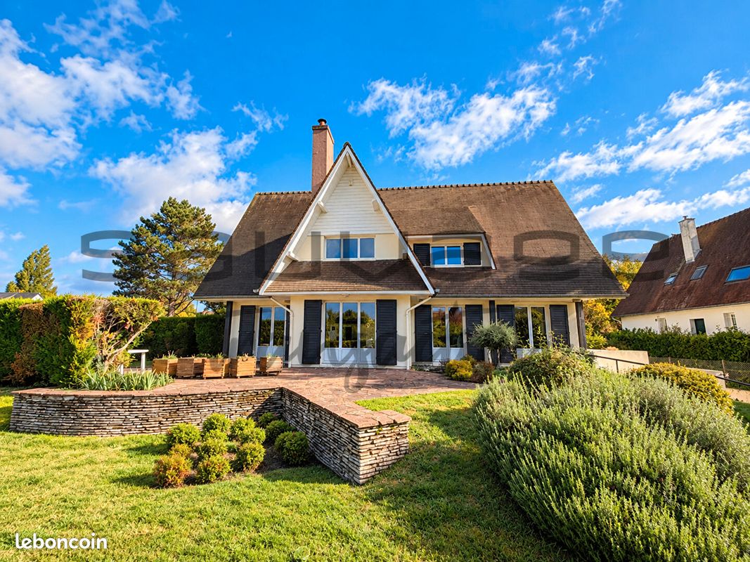 Maison 8 pièces 190 m² · à Bonsecours · 190 m² · 450 000 €