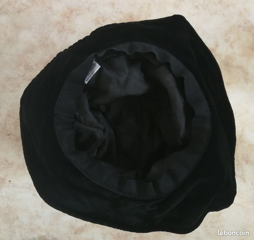 Chapeau bob velours noir (image 2)