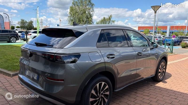 Volkswagen T-Roc 1.5 eTSI 150ch Style DSG7 (image 7)