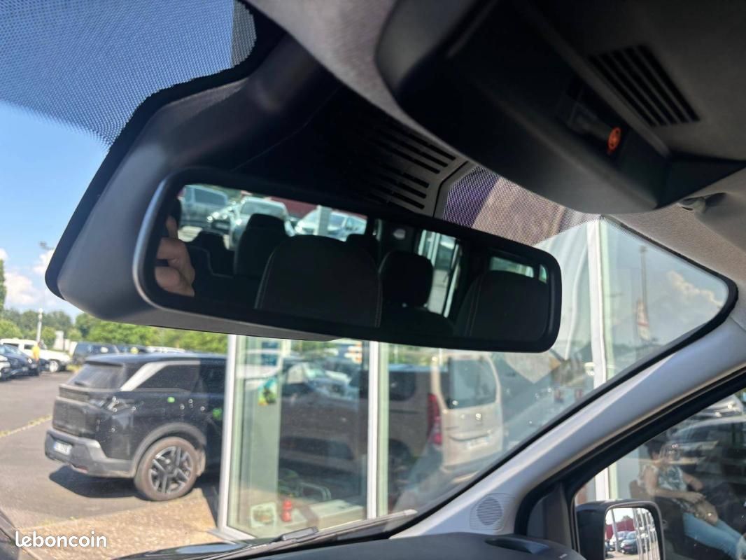 Nissan Primastar COMBI L1H1 3.0t 2.0 dCi 150 S/S BVM Tekna (image 23)