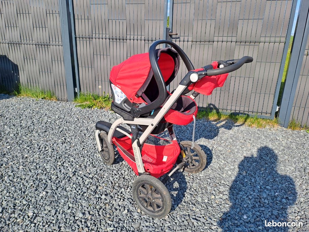 Poussette Chicco Trio Activ 3 (image 1)