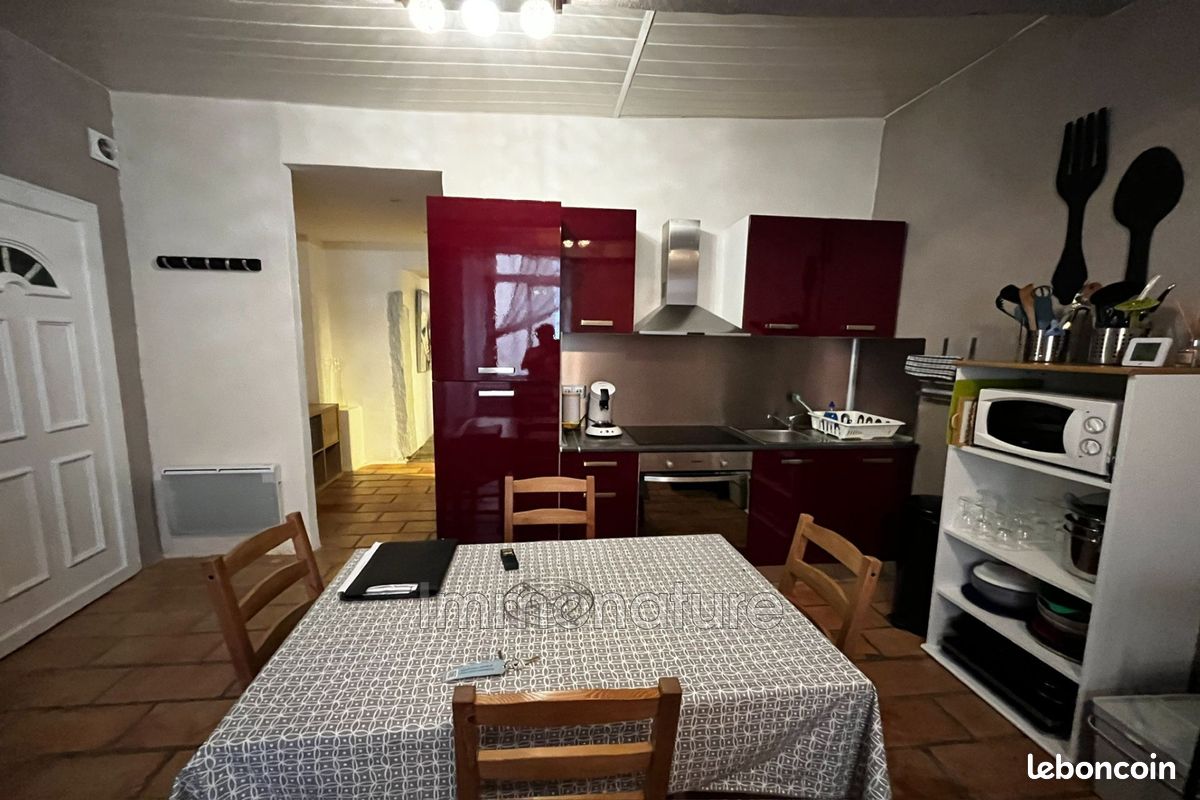 Appartement 3 pièces 48 m² · à Saint-Laurent-le-Minier · 48 m² · 500 €/mois