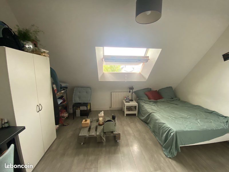 Appartement 1 pièce 20 m² · à Larmor-Plage · 20 m² · 380 €
