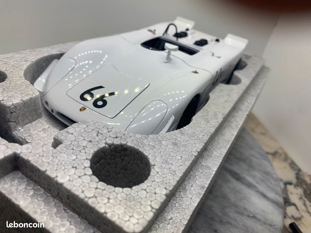 Porsche 908/02 Holtville 70 #66 Mac Queen Autoart 1/18 (image 3)