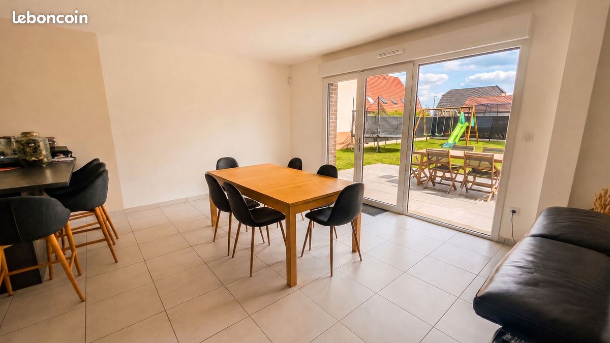 Maison 5 pièces 110 m² · à Allennes-les-Marais · 110 m² · 334 000 €