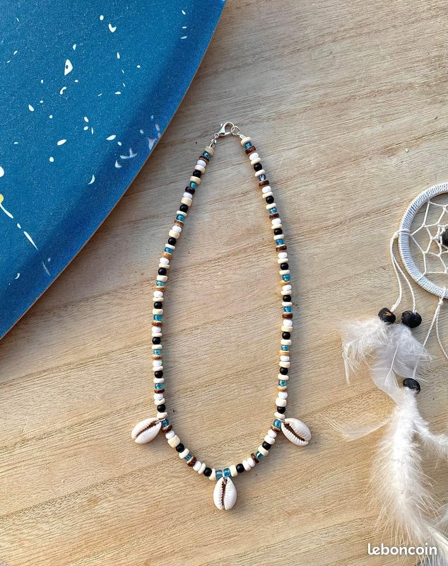 Collier surfer 3 coquillages (image 1)