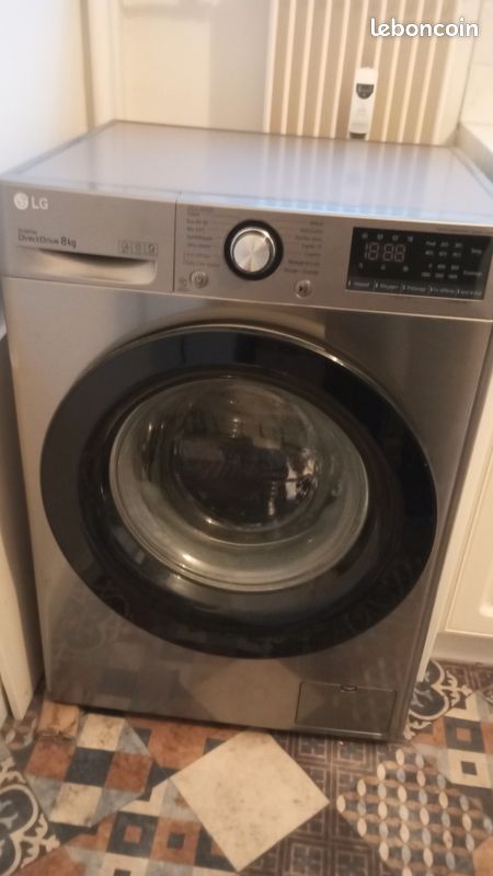 Machine a laver LG 8kg (image 1)