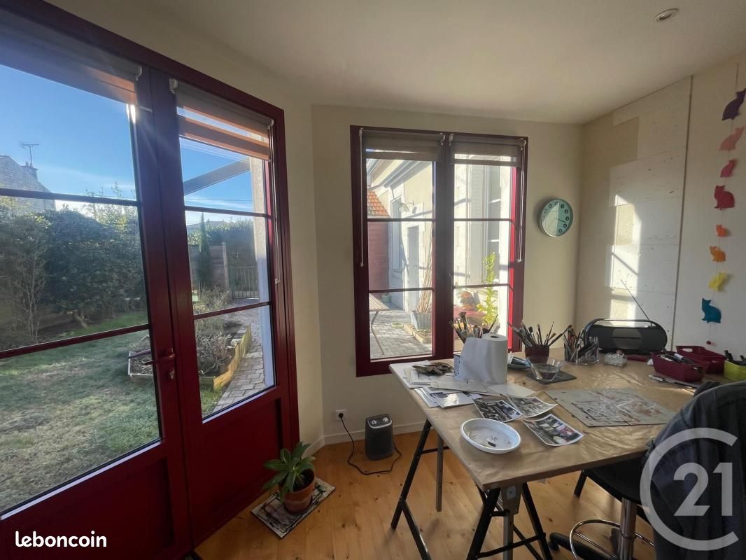 Maison 5 pièces 143 m² - Gond-Pontouvre 16160 (image principale 12)