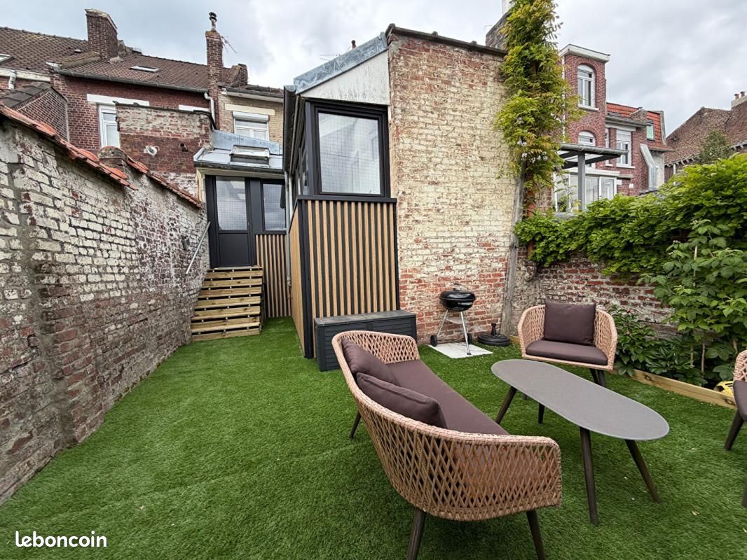 Maison 6 pièces 112 m² · à Roubaix · 112 m² · 275 000 €