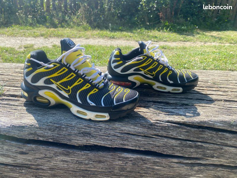 NIKE TN taille 43 très bon état- 45 Chaussures