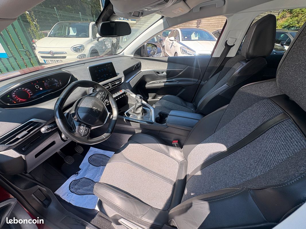 PEUGEOT 3008 II 1.2 THP 130 cv AUTO DOCK 76 (image 4)