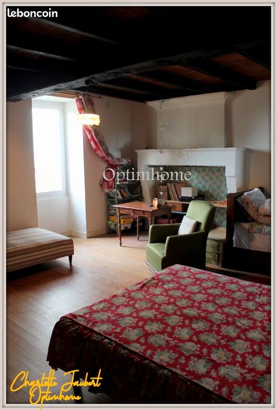 Ferme 9 pièces 186 m² - Chalais 16210 (image principale 13)